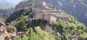 Forte di Bard Minibus Tour